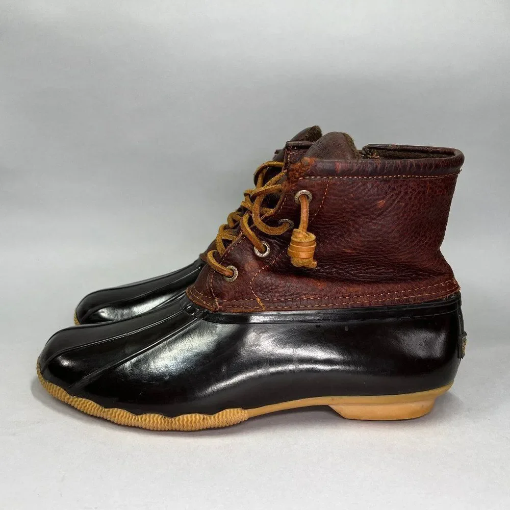 Sperry Women's Size 7.5 Saltwater Brown Leather Duck Boots‎